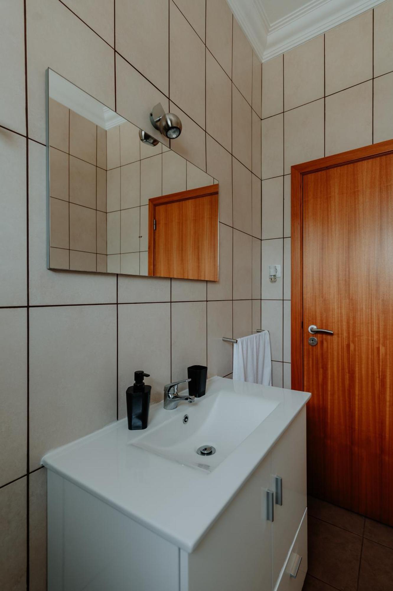 Casa Sousa Ribeiro Praia da Vitoria Luaran gambar